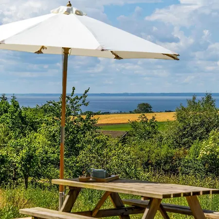 Holiday home 3 Bedroom Stunning In